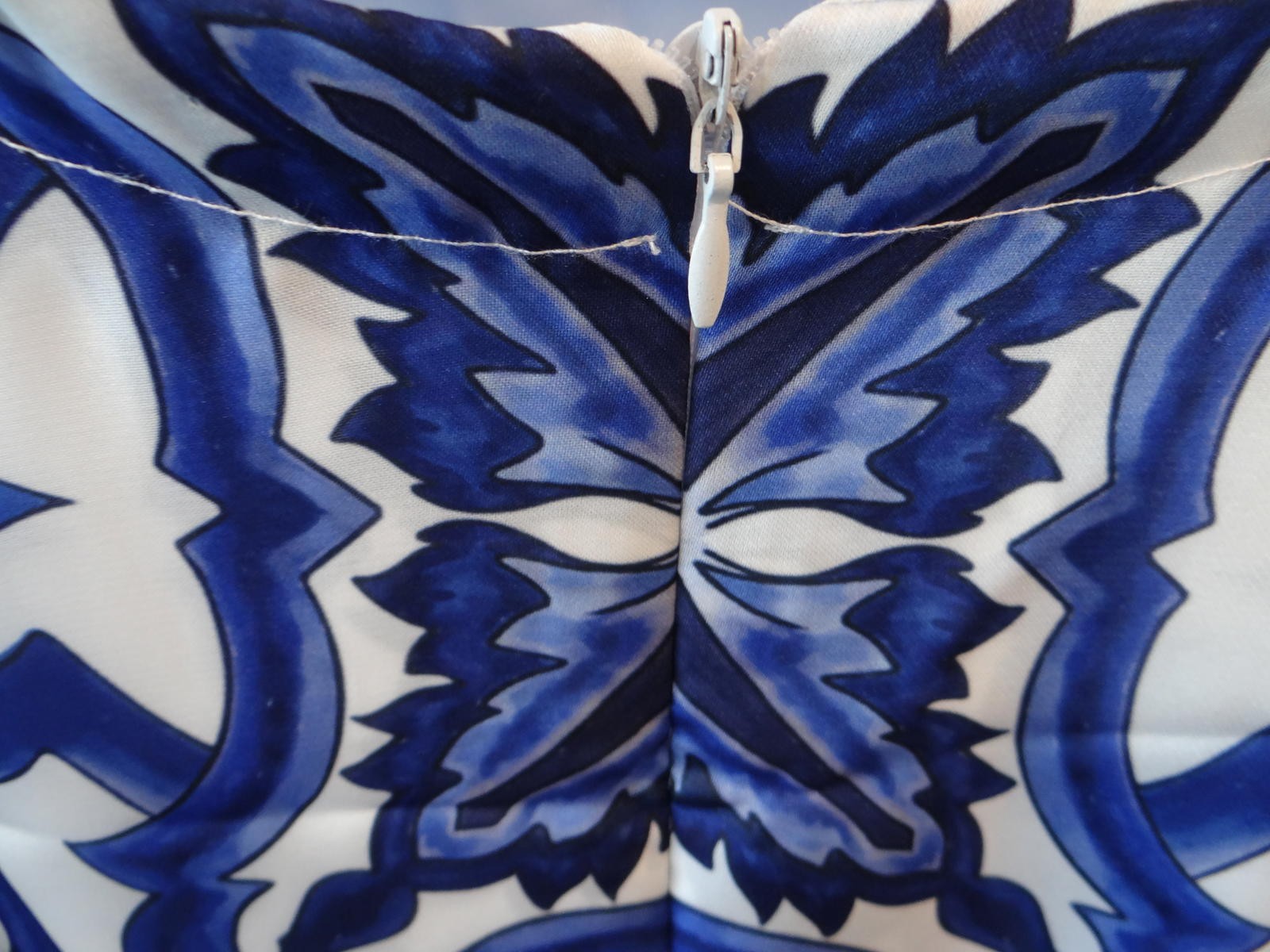 Elegant Blue Print Kaftan Dress - Stylish Women's Fashion