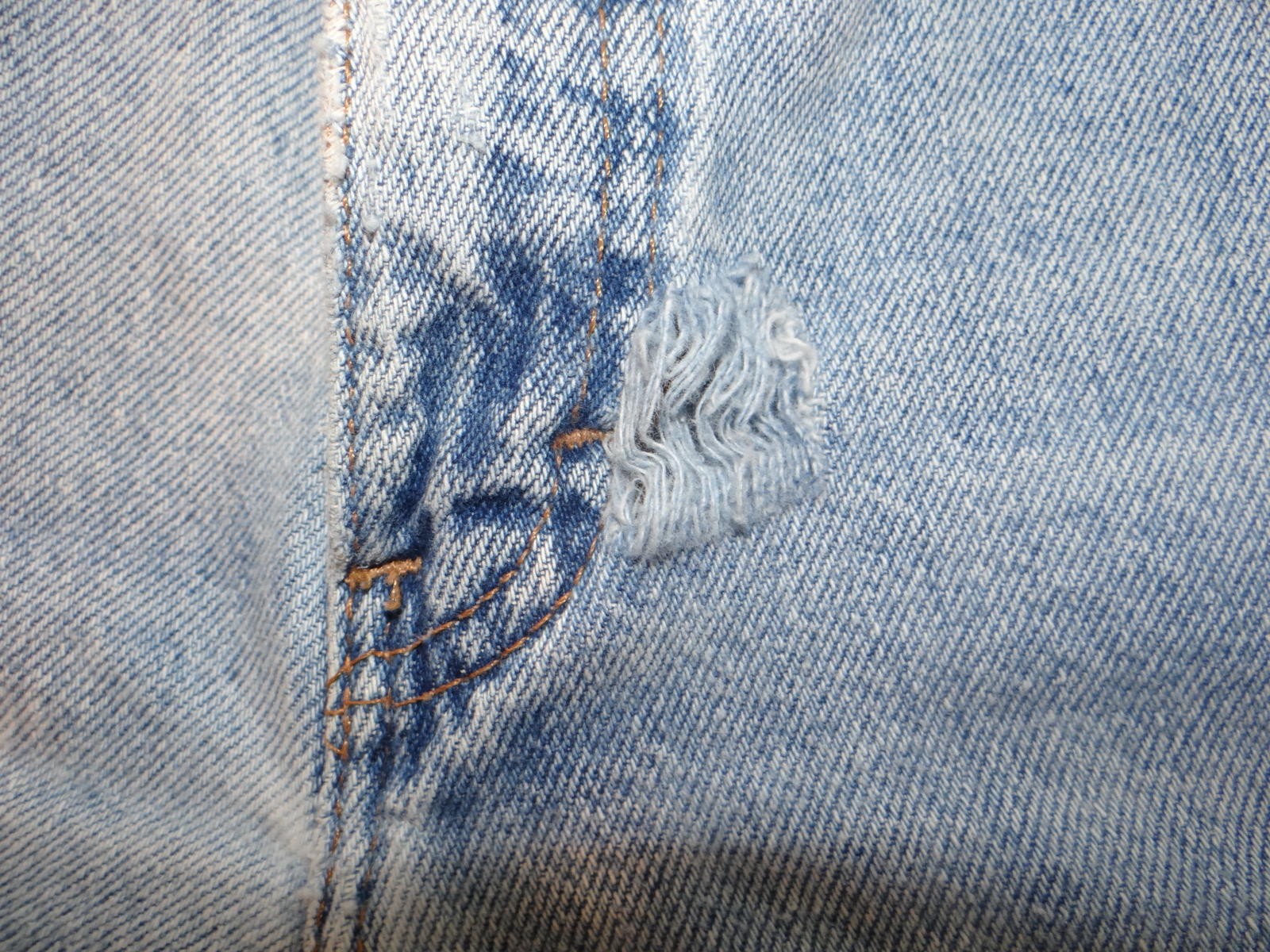 Y2K Tommy Hilfiger Women's Denim Shorts Light Wash