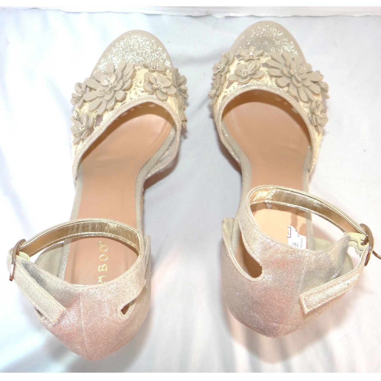 Bamboo Womens Champagne Gold Floral Lace Cork Wedge Platform Sandals Size 10