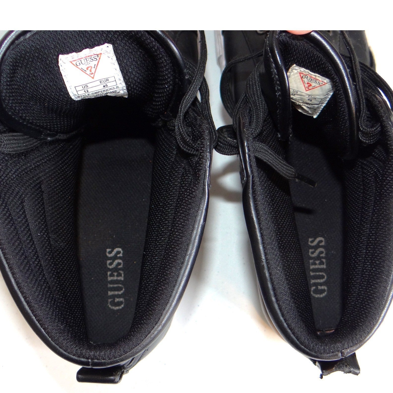 Guess Mens GMPERKIN2-R Black High Top Side Zip Sneakers Size 12 Black White