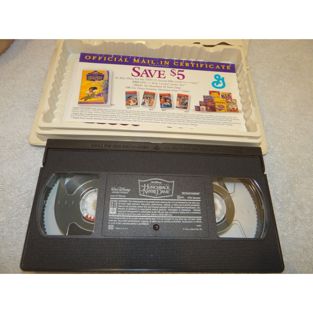 Disney The Hunchback of Notre Dame VHS Masterpiece Collection Clamshell G