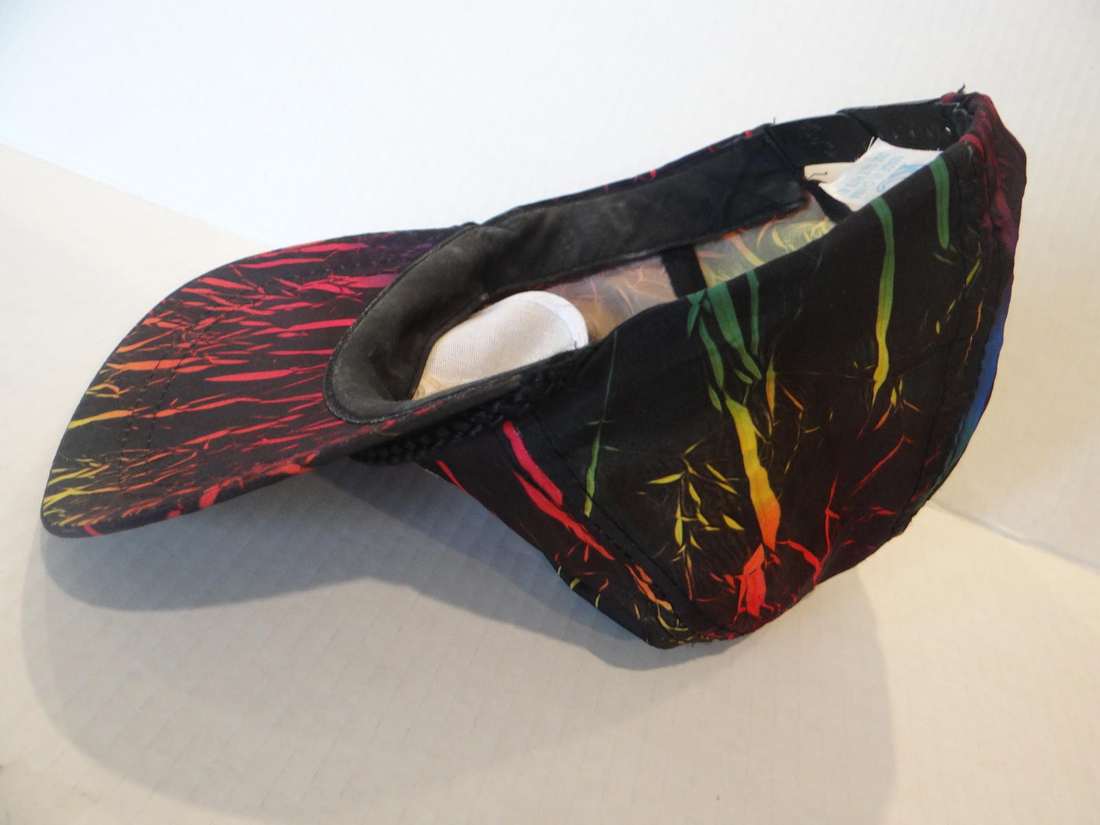 Vintage Multicolor AIS Automotive Cap with USA Map Design