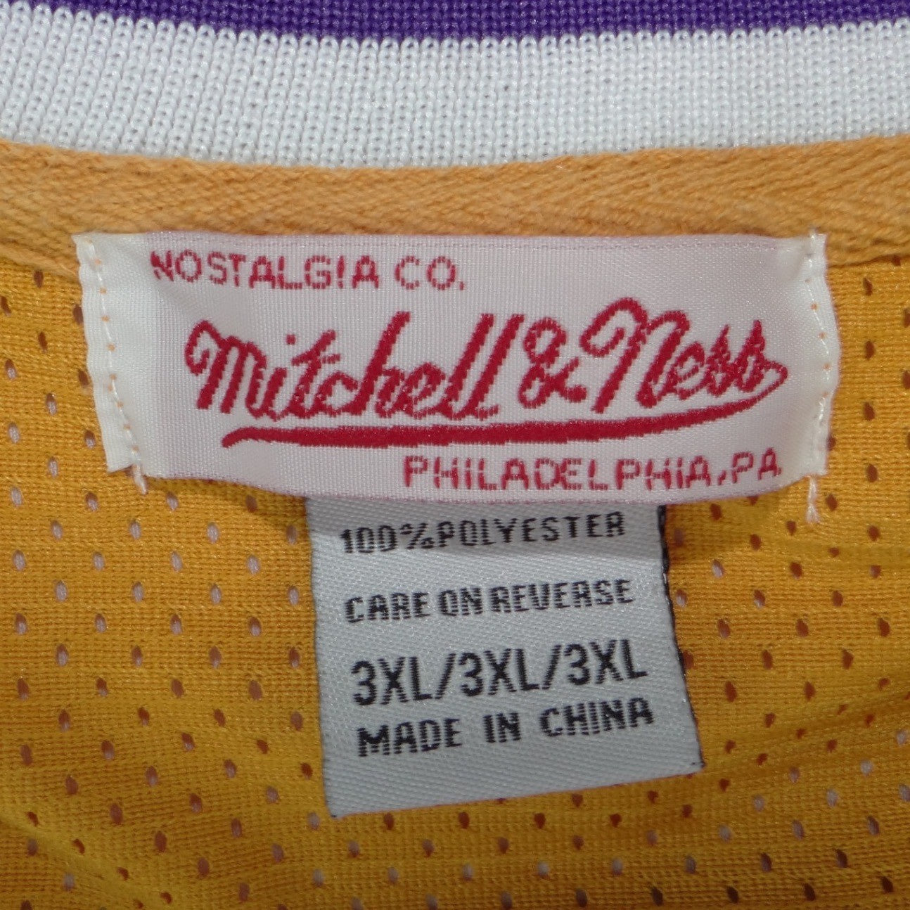 Rare Lakers Magic Johnson 32 Jersey 1979-80 Gold Mens 3XL Mitchell & Ness