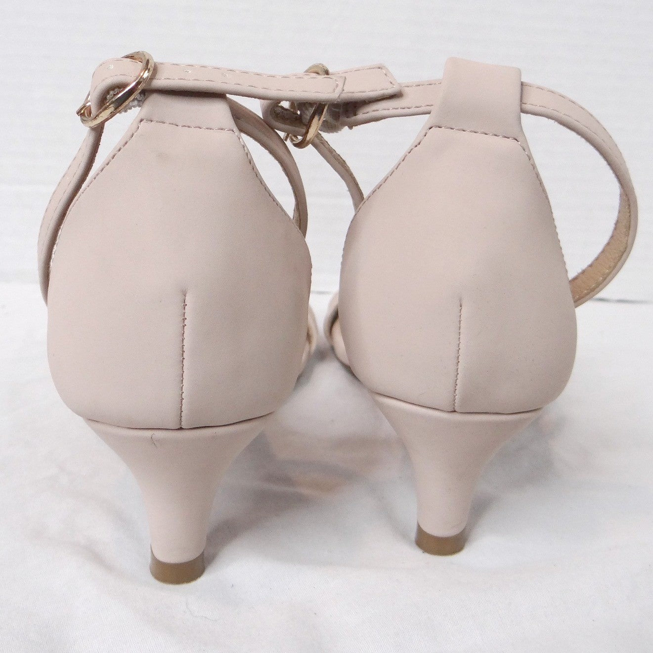 DIDIFU Women's Beige Strappy Kitten Heel Ankle Strap Sandals Size 6